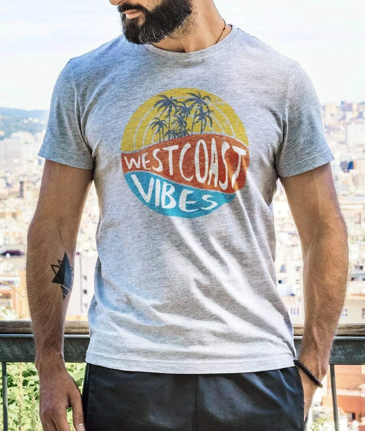 Men'S Ridiculously Soft 100% Cotton Graphic Tee | West Coast Vibes | Nayked Apparel Online